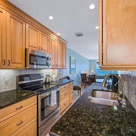 Oceanfront View Of Madeira Beach, Steps To The Beach - Madeira Norte Condo St. Pete Beach Extérieur photo