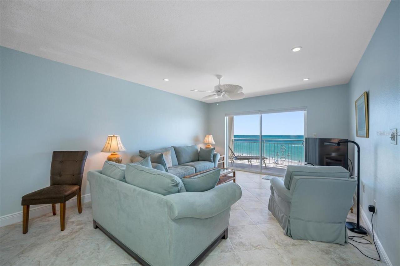 Oceanfront View Of Madeira Beach, Steps To The - Madeira Norte St. Pete Beach